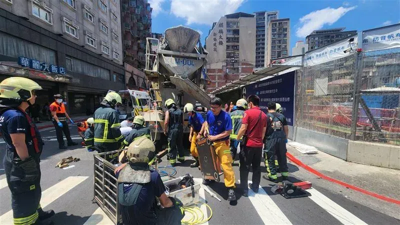 三重婦去龍山寺拜拜！　子女報「失蹤人口」才知是遭水泥車輾死