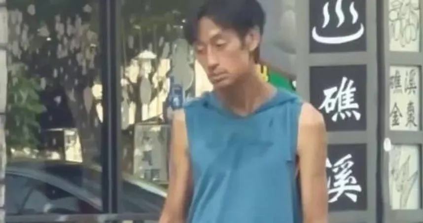 唐治平遭目擊「瘦到皮包骨」現蹤淡水！　突扔台灣居留證嘆：想回泰國