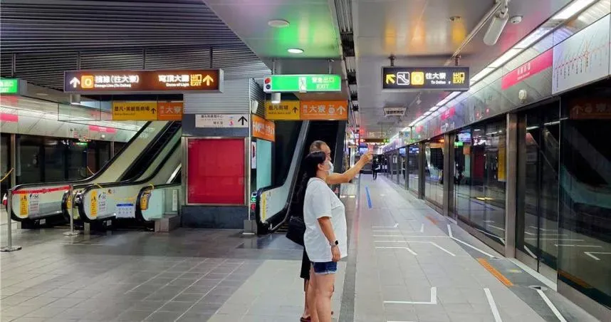 博愛座又惹議！23歲男搭高雄捷運「遭長者辱罵」　情緒失控大吼送醫