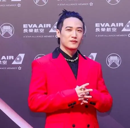 熊仔入圍《金曲 35》單曲製作人獎　提女友李優直球回應