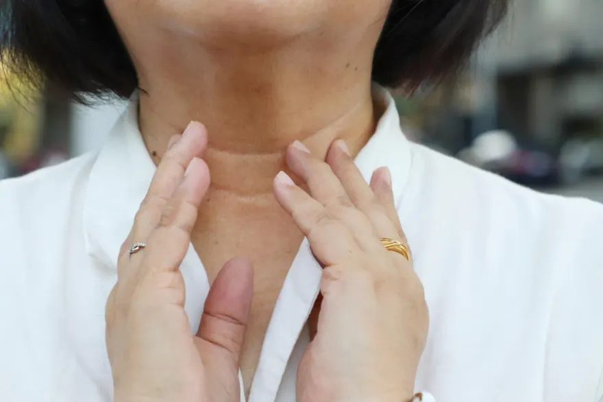 甲狀腺癌女性好發率排行第4！醫：「甲狀腺亢進」患者免擔心　可放心備孕
