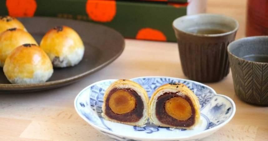 陳耀訓蛋黃酥午間開賣「1分鐘售罄」！　黃牛價喊到2300元...網友哀號