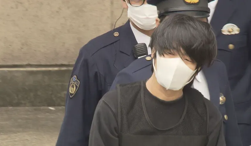 影/槍殺安倍晉三嫌犯山上徹也：攻擊前日已荷槍實彈　原計劃室內開槍