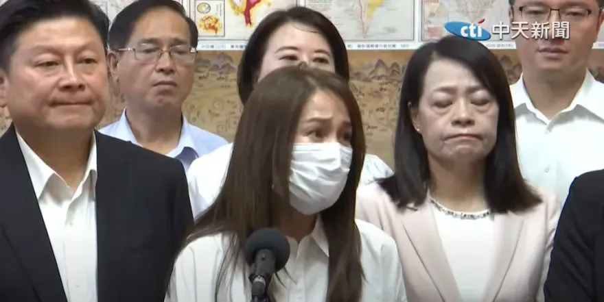 選罷法審查藍綠焦土抗爭！ 高金素梅宣布散會：下禮拜一重新排案