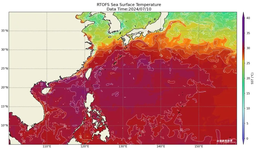 海溫「紅到發紫」飆破30度　氣象專家示警：簡直是颱風「大補丸」
