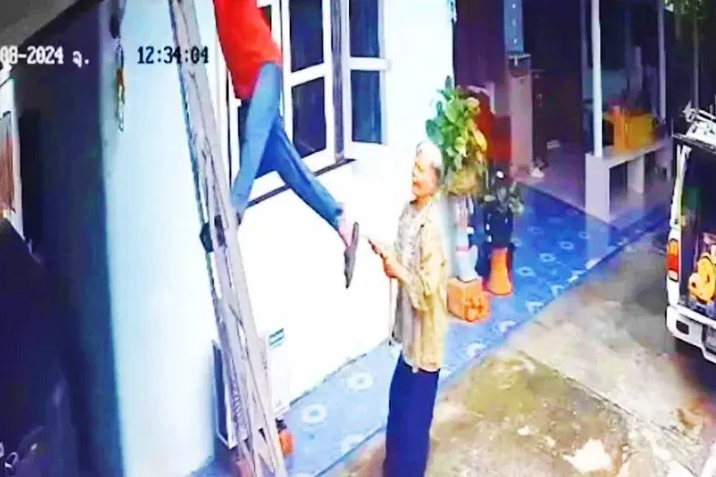水電工觸電昏迷卡梯子　機警8旬婦照YT教學影片成功救人