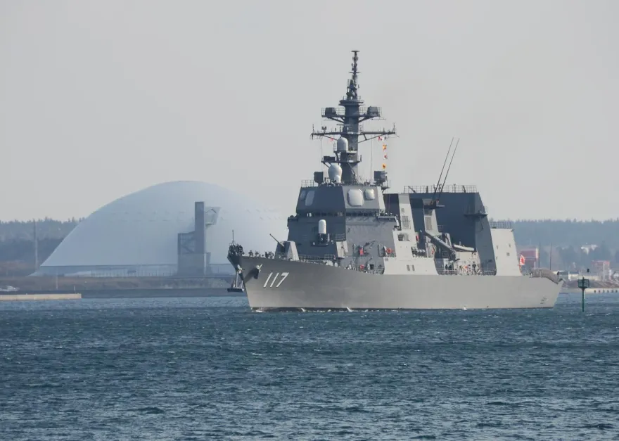 極為少見　日本驅逐艦短暫進入大陸領海