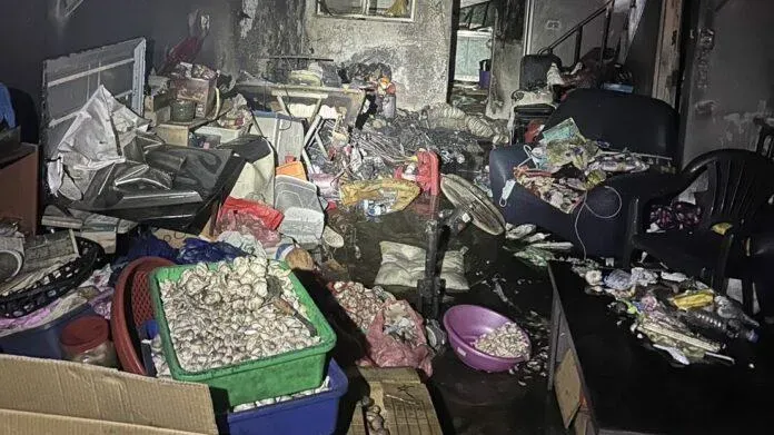 台南善化區民宅暗夜大火！　一家三口受困獲救送醫