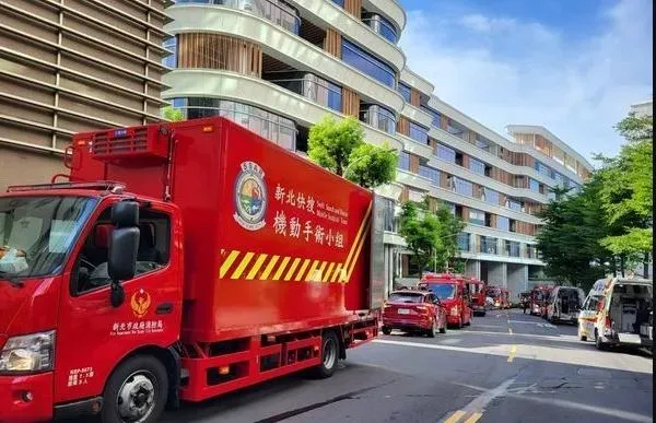 快訊/汐止大湖科技園區傳火警！黑煙狂竄超駭人　7人受困成功獲救