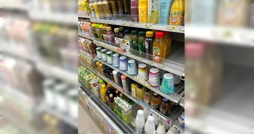 超商飲料為何一整排「倒著放」？　店員揭原因超崩潰：最易碎產品