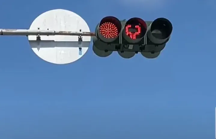 又是毒駕！北市BMW「未減速」撞死等紅燈老翁　警追上游竹聯分裝場
