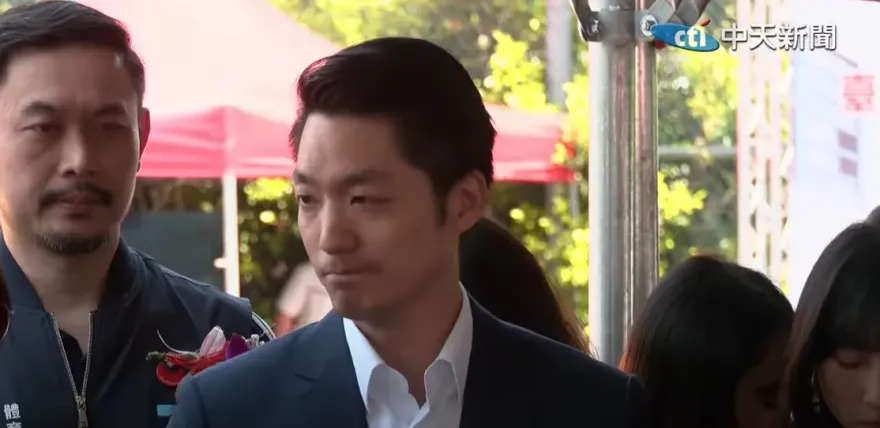 三軍儀隊移出中正紀念堂大廳！蔣萬安：盼國防部聆聽各界聲音