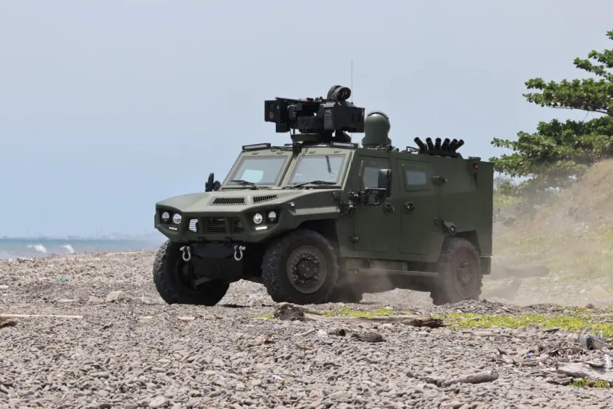 軍備局鐵騎計畫　偵搜戰術輪車第三、四輛原型車首度曝光