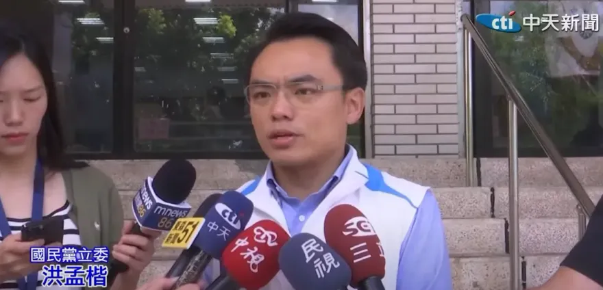 勤跑基層與2026潛在對手劉和然同場較勁？洪孟楷：台灣已被選舉討論耽誤太久