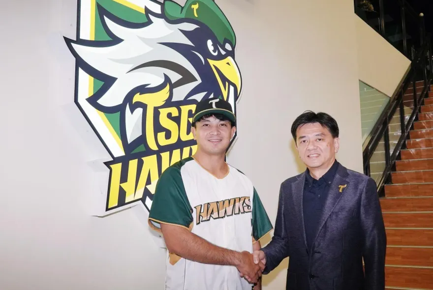 快訊/台鋼雄鷹颱風天發動季中交易！　向統一獅換來郭阜林