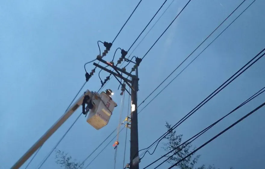 快訊/屏東傍晚2689戶停電！台電曝「非鼠惹禍原因」　3小時全數修復完畢