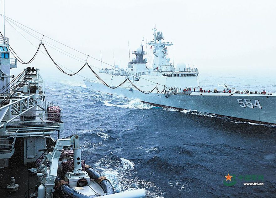 譚傳毅/雷射瞄準德機　解放軍艦隊驅離新招？