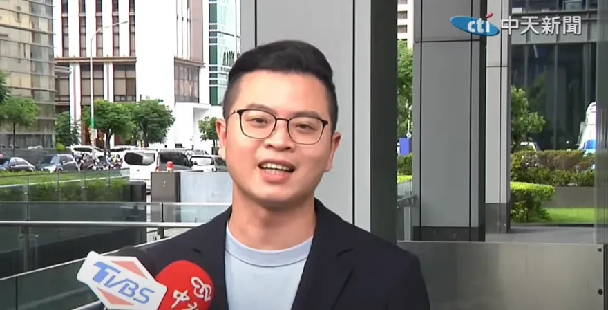 黃珊珊辭去民眾黨中央委員　凌濤轟害慘柯文哲：現在請辭有何用？