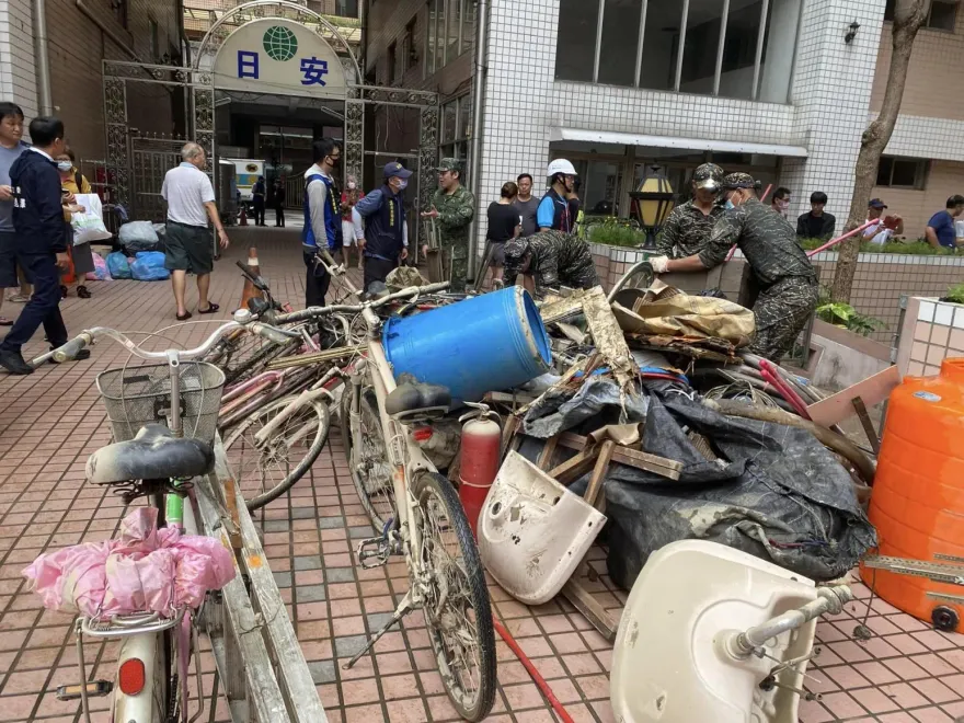 影／「日安地球」又淹！ 國軍支援救災將撤退 　重建家園「得自己來」災民急跳腳
