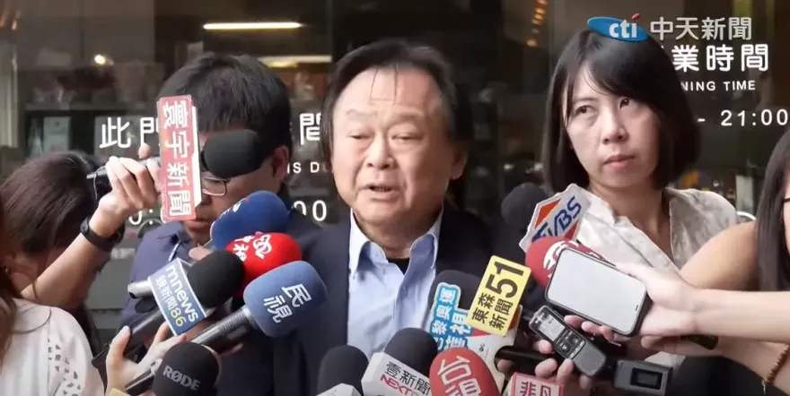 柯文哲羈押庭今晚登場　王世堅突PO「雞鴨」便當照：不勝唏噓、哀衿勿喜