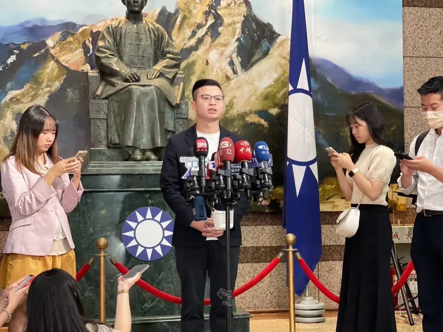 訪美遭爆譙外交官？ 凌濤親還原真相：某處長揶揄「逛很開心喔」？