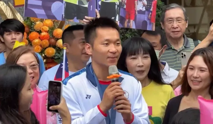 影/凱旋歸國！林口百位鄉親迎李洋回家　他說這句全場尖叫