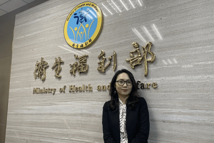 又一個「信賴關係戶」？　王鴻薇曝新任健保署長兩年連升三次官