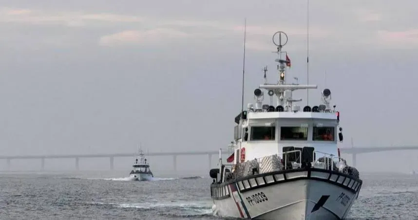 陸籍漁船挨撞3船員落水失聯　海巡署派3艇擴大搜救