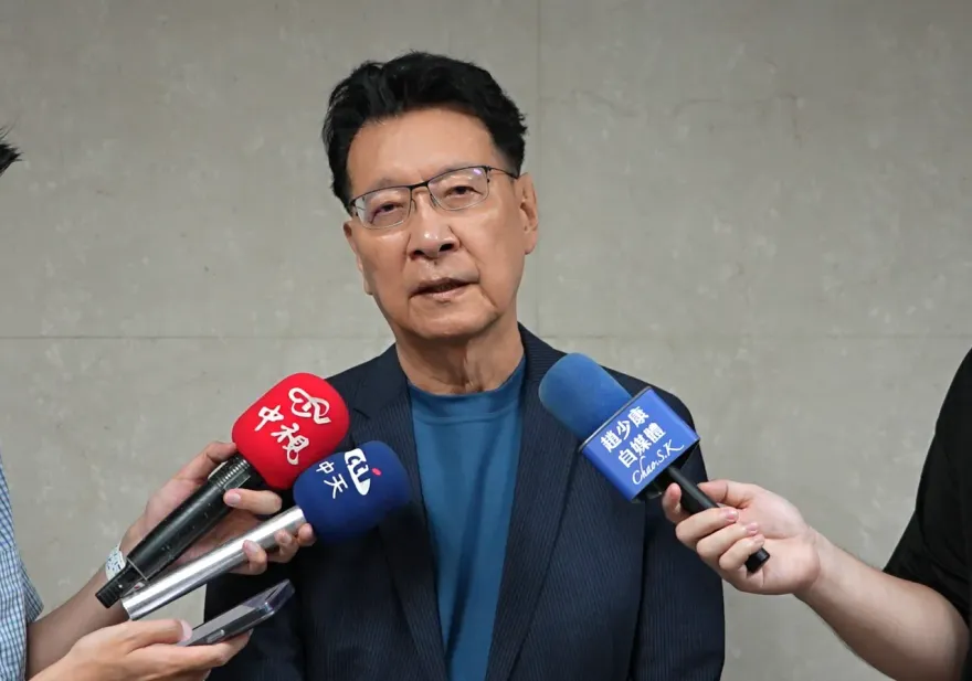 趙少康不忍了！罷免一階失敗「全綠委」開轟：真會被民進黨笑死