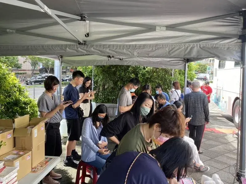 味全龍攜手天母商圈！8/31邀球迷挽袖捐熱血　還能領餐券
