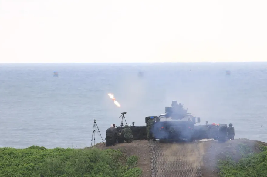 M1167悍馬飛彈車首度參加天馬操演　發射拖二A式反裝甲飛彈