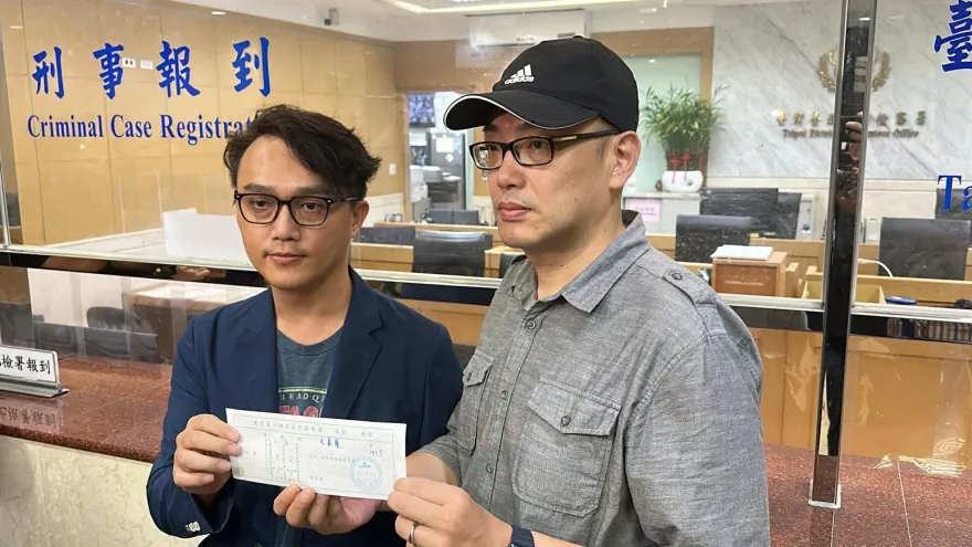 民眾黨黨公職齊聚力挺柯文哲！毛嘉慶告北檢非法搜索和洩密