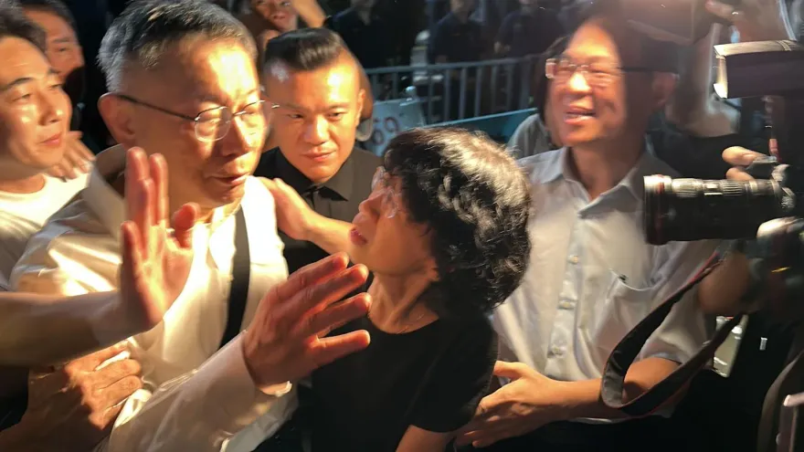 都發局關鍵便簽、公文曝光　李正皓：柯文哲還能再說不知道？