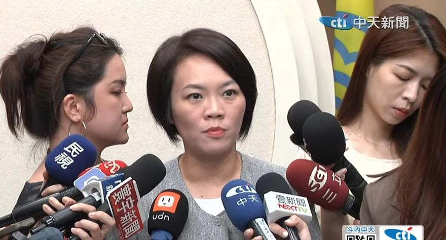 簡舒培認了？爆臭罵「賴清德超級蠢」　回應：民進黨大鳴大放