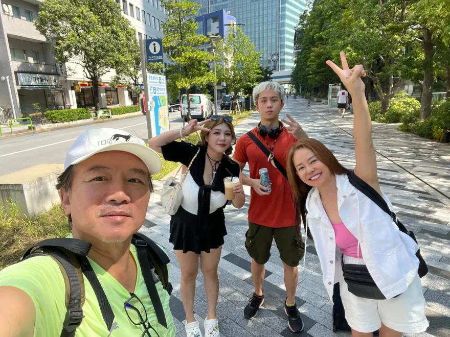 孫安佐頻脫序！狄鶯曬全家福挨酸「光會PO這些」　她氣炸反擊了