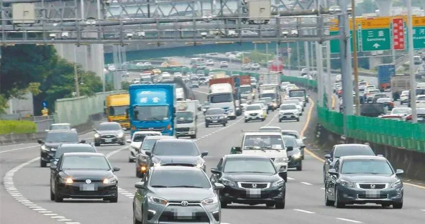 中秋節出遊塞爆！國道下午「5地雷路段」快避開　17時後再上國5