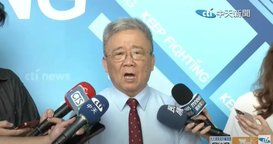 傳賴清德飆罵將官？栗正傑轟三軍統帥竟不懂軍人禮節：丟臉、凸顯他沒威望