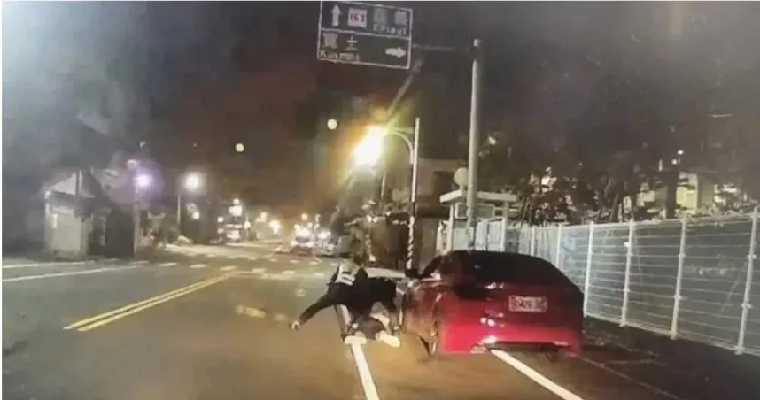 又見毒嫌衝撞警員！嘉義男攜「喪屍菸彈」拒檢　勇警圍捕遭撞送醫