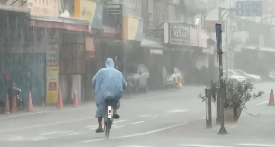 大豪雨狂轟！　宜蘭四季國小英士分校宣布「停班課1天」
