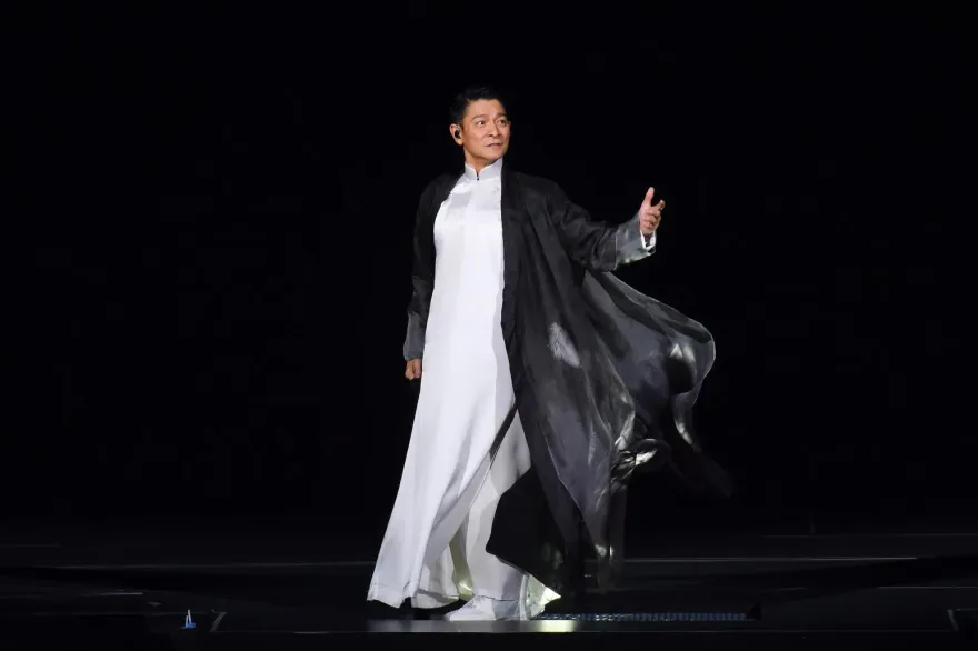 王定宇嗆劉德華「媚共藝人」　郭正亮反酸：怎不敢得罪伍佰、五月天？