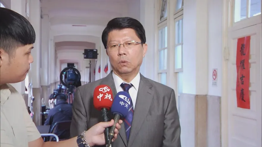 不只陳啟昱？謝龍介揭還會有人落跑：這是系統性犯罪