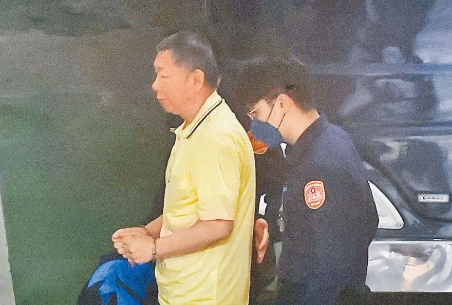 2026藍白合還有機會？李明賢曝「2縣市有變數」：看柯文哲起訴書怎麼寫