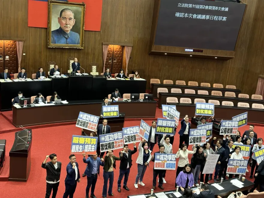 立院凍結關鍵國防預算！英媒：恐冒與川普疏遠風險