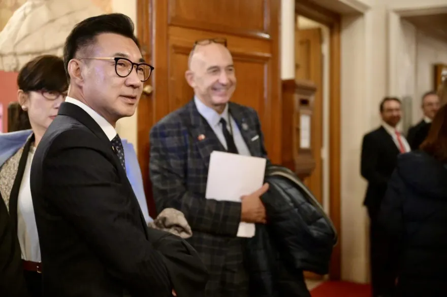 江啟臣率團訪法國推國會外交　盼維持和平現狀穩定印太