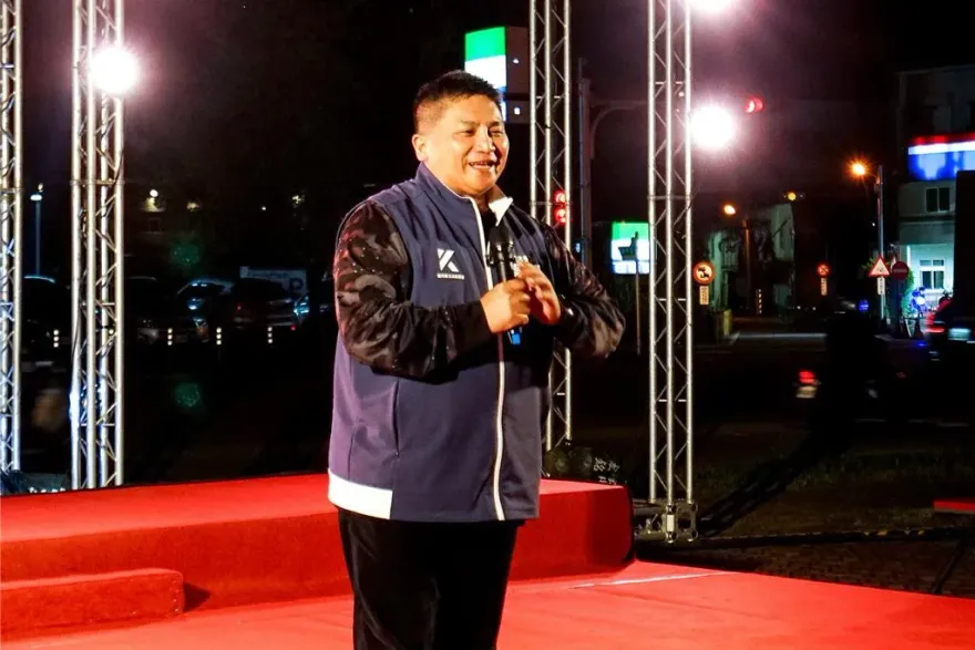 111小草上街妨害司法公正？吳宗憲嗆鍾佳濱：法盲