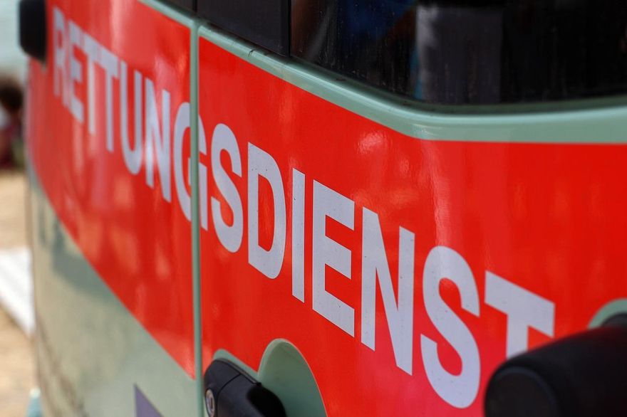 紐約渡輪莫名爆炸起火　22人被迫跳船逃生釀3傷
