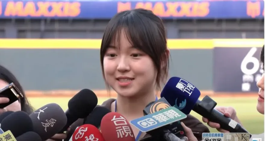 宋思瑤稱「中國台北」表達祝賀遭綠出征　蕭旭岑曝：她感到很沮喪