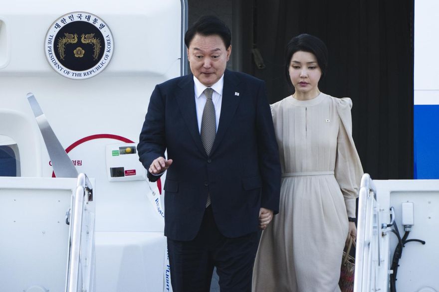 捲收賄干政疑雲！南韓最美第一夫人醜聞連發　拖垮尹錫悅政權