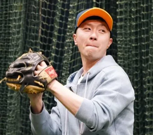陸金牌桌球名將馬龍離台　微博分享感言「開心的旅程」