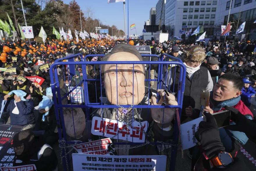 尹錫悅戒嚴之亂引發政局動盪　網：根本韓劇《政壇旋風》翻版